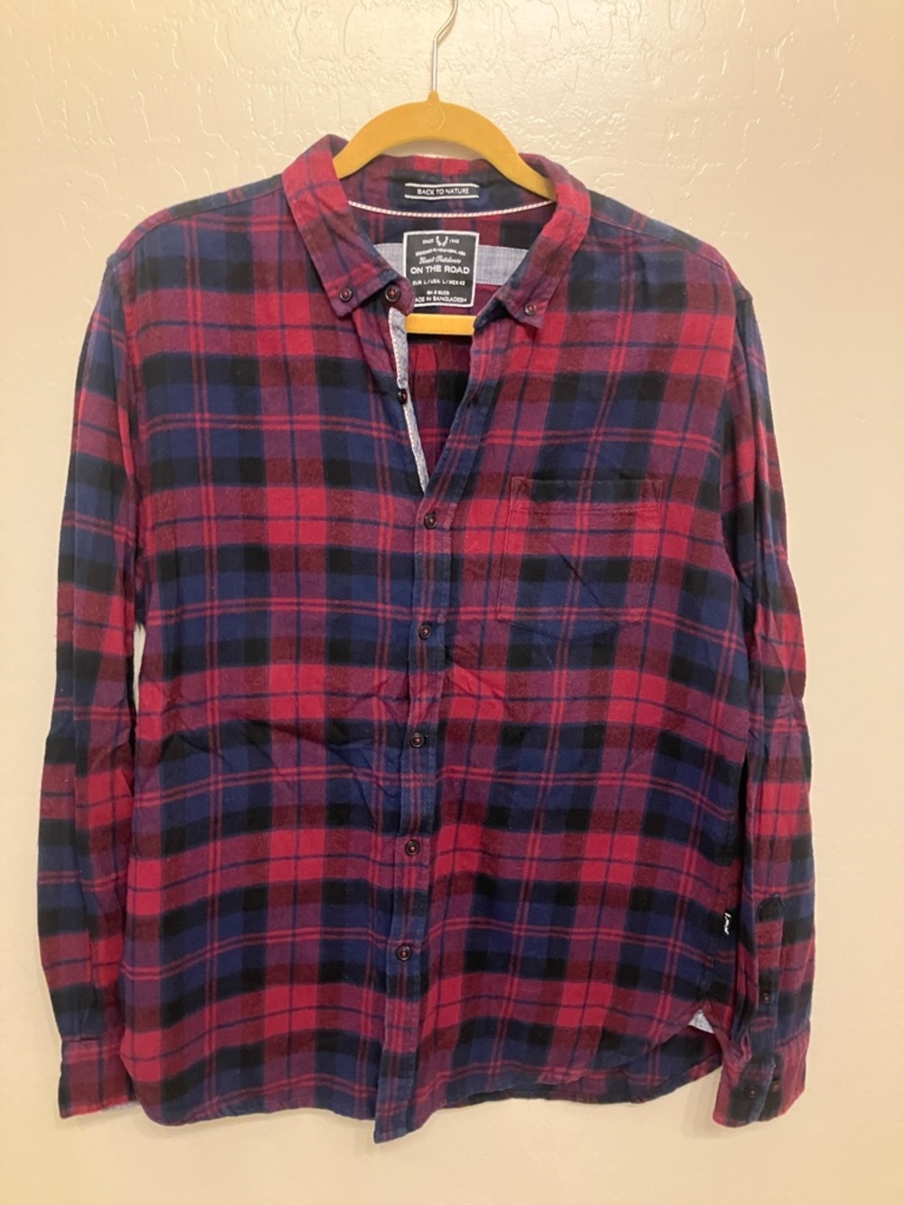 On The Road Men’s Navy & Red Plaid Button-Down Shirt
